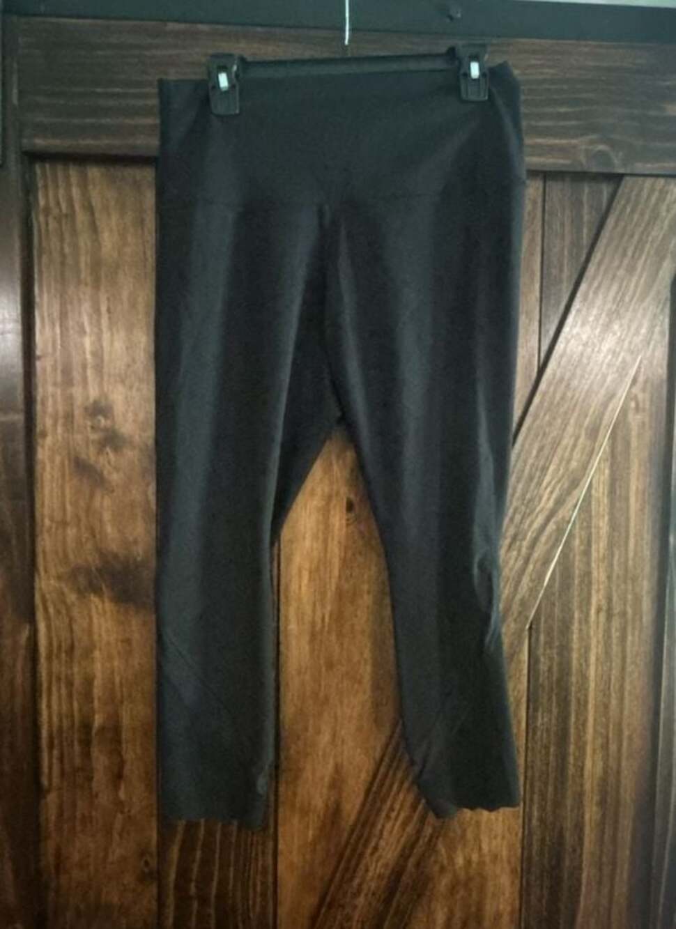 Lululemon Scalloped Hem High-Rise Cropped Leggings
